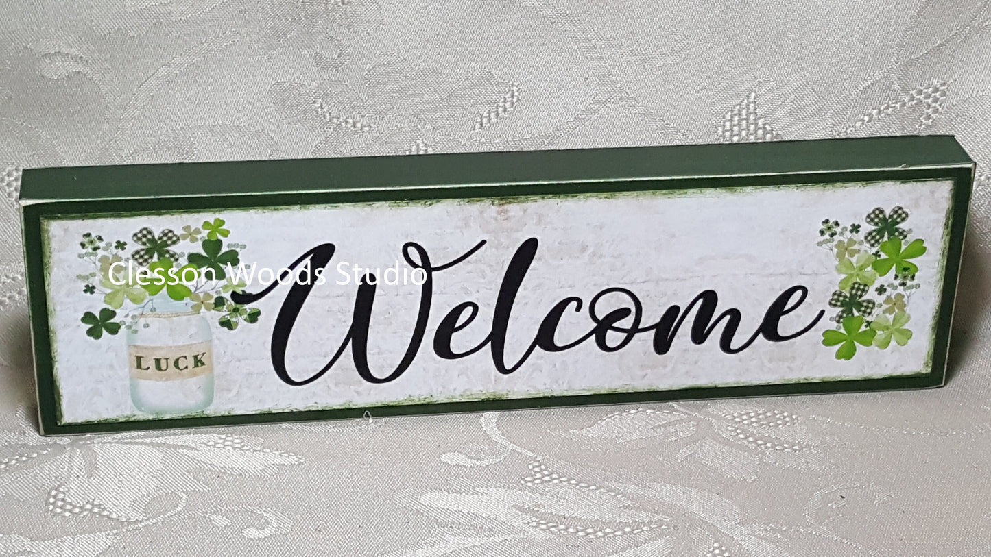 St. Patrick's Day Mason Jar Welcome Wood Sign