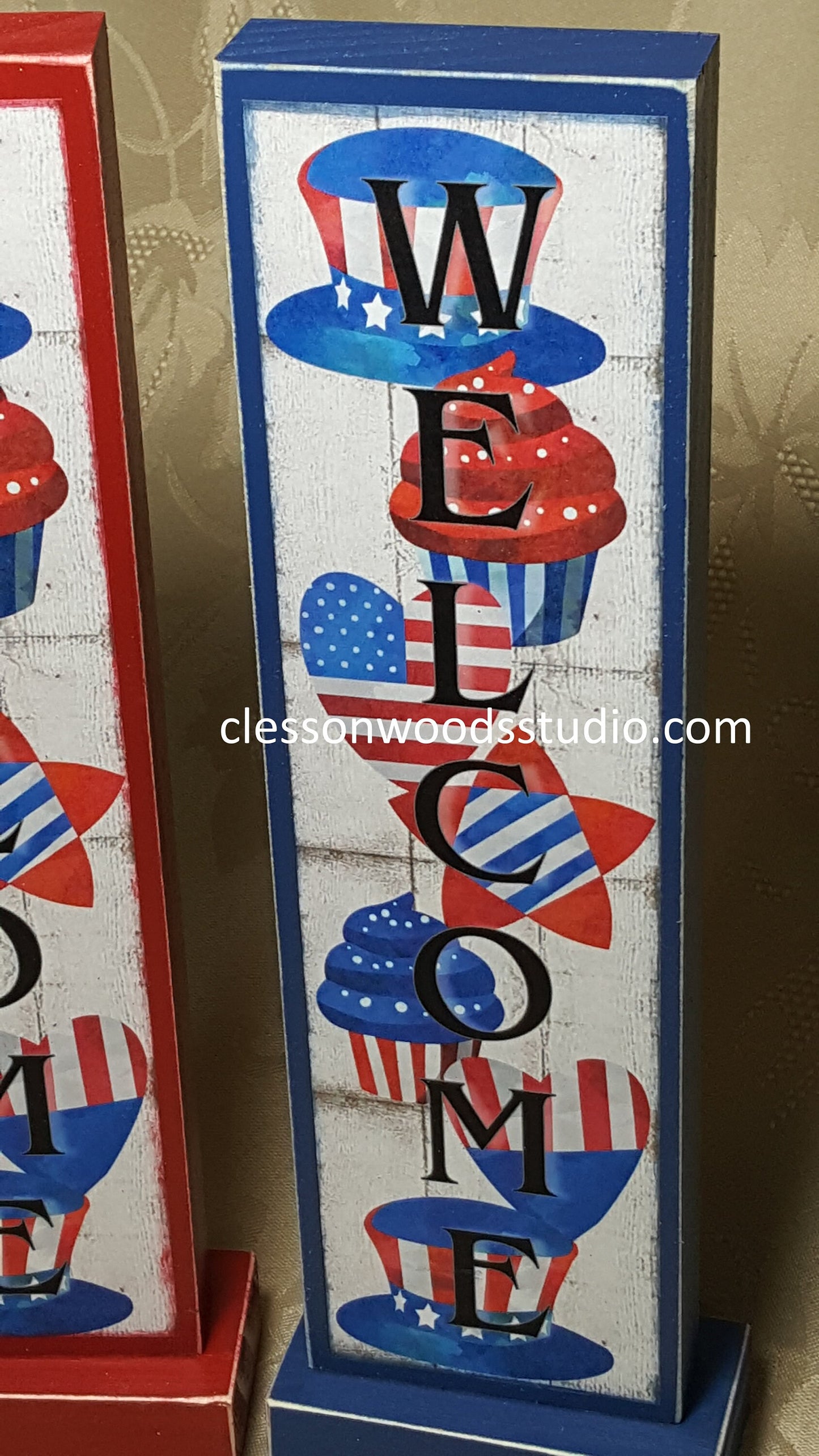 July Welcome Vertical Wood Sign