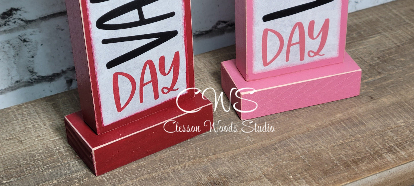 Happy Valentine's Day Vertical Wood Sign