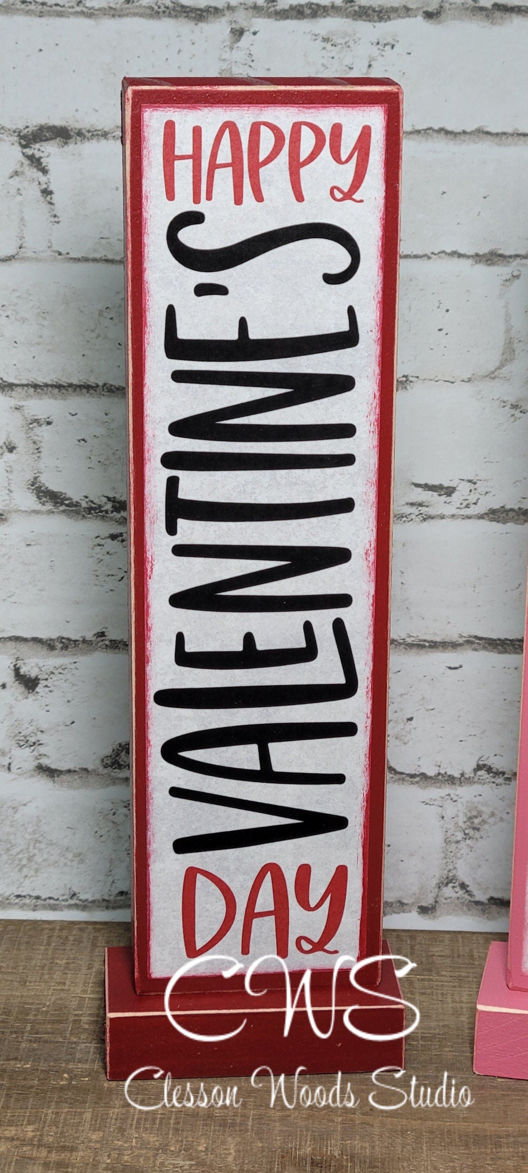 Happy Valentine's Day Vertical Wood Sign