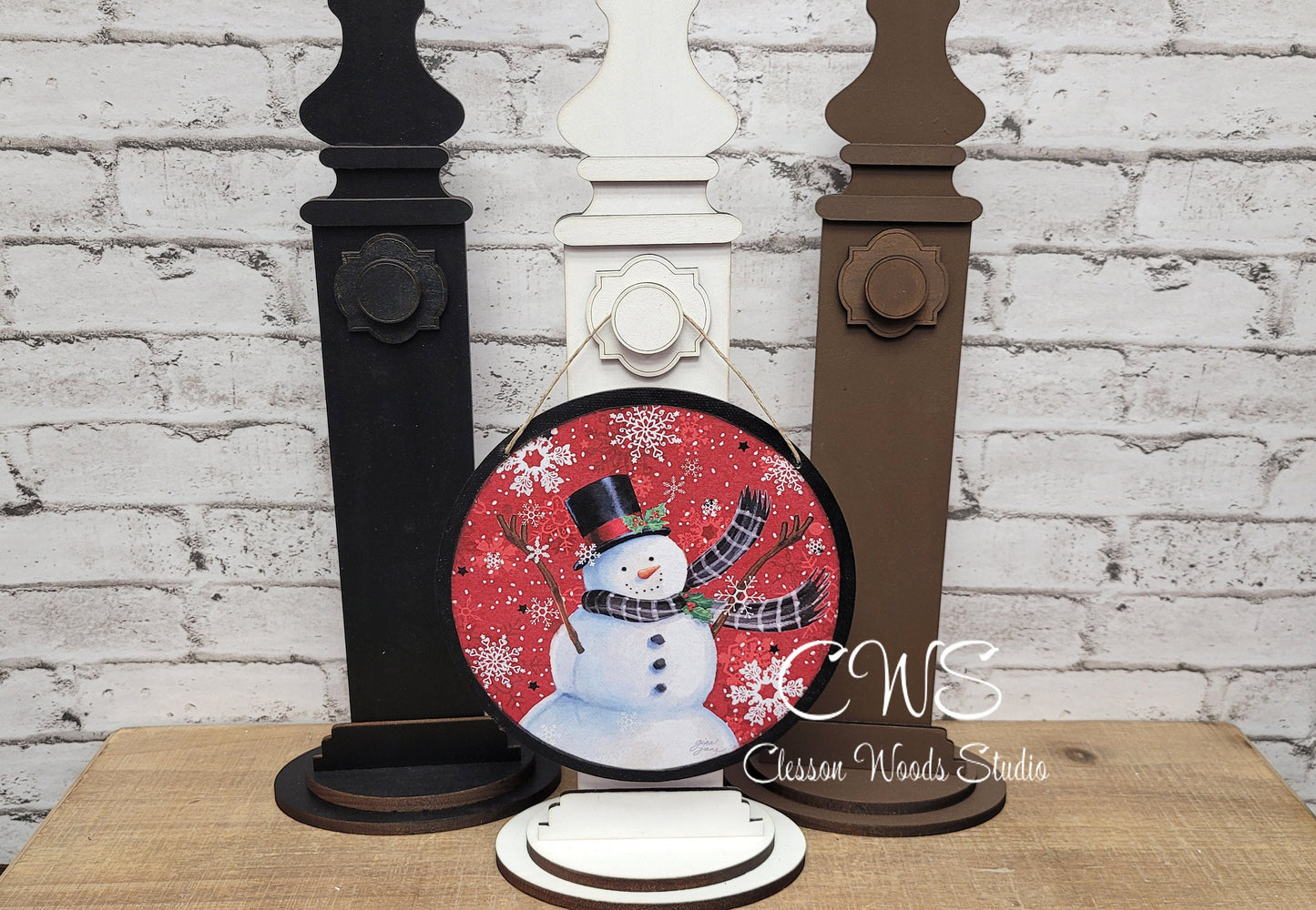 Snowman Red Background 6 Inch Round Hanging Sign