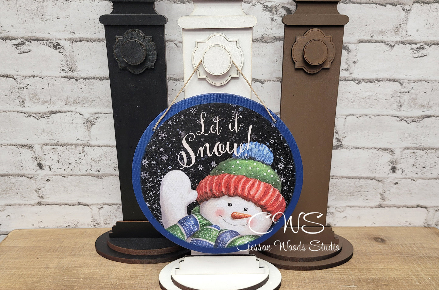 Let It Snow Waving Snowman 6 Inch Round Hanging Sign