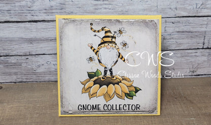 Gnome Collector Sunflower and Bee (Golden Yellow) 5"x5" Interchangeable Canvas