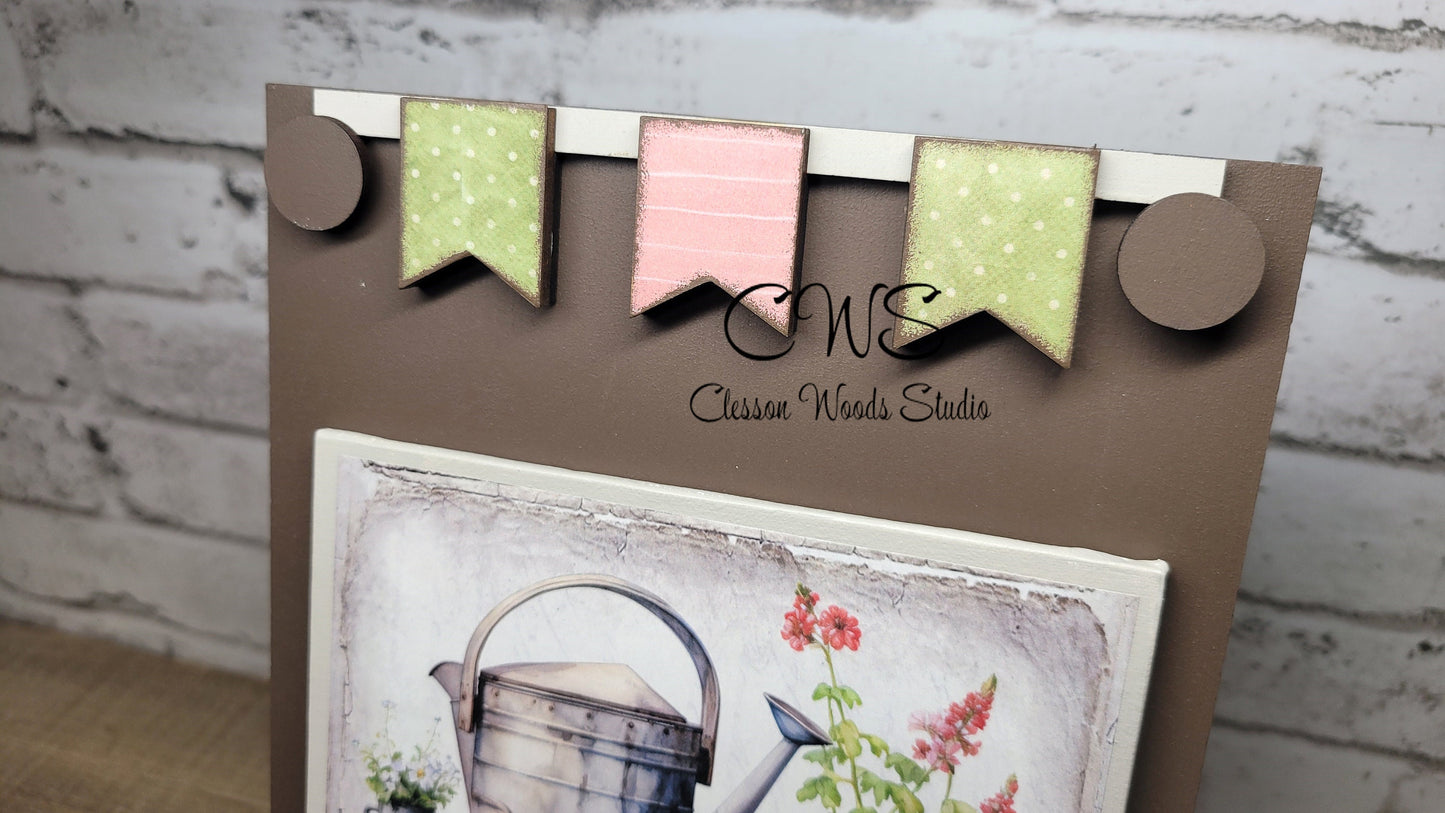 Garden Bench Spring Insert and Banner Set