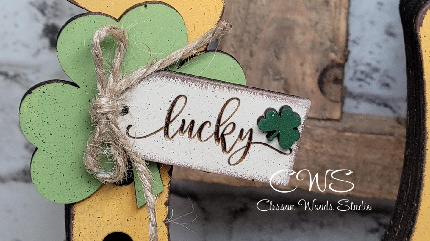 St. Patrick's Day Hat and Horseshoe Shelf Sitters