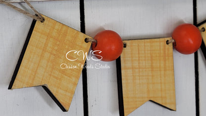 Hello Sunshine Pallet Sign Add-On: Sun Hat & Flip Flops