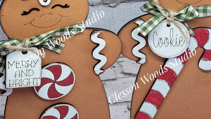 Gingerbread Couple Shelf Sitters