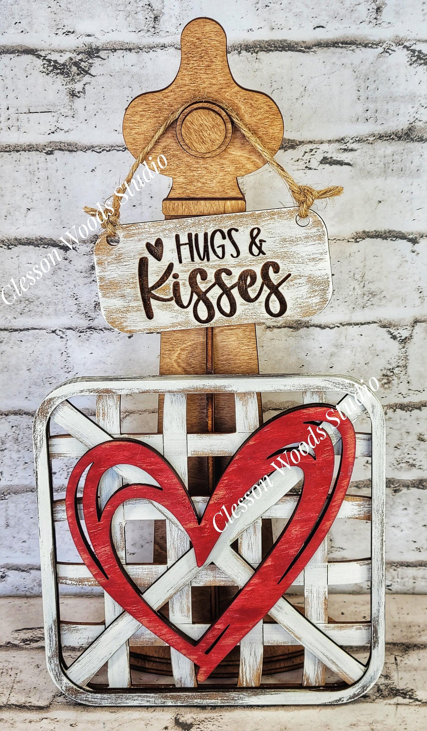 Valentine Heart Set Stained Stand Tobacco Basket Sign Post and Sign