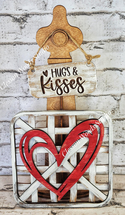 Valentine Heart Set Stained Stand Tobacco Basket Sign Post and Sign