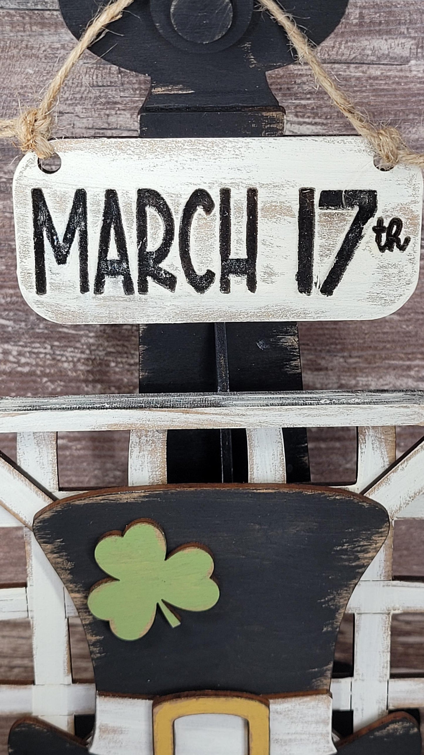 St. Patrick's Day Hat Set Stained Stand Tobacco Basket Sign Post and Sign