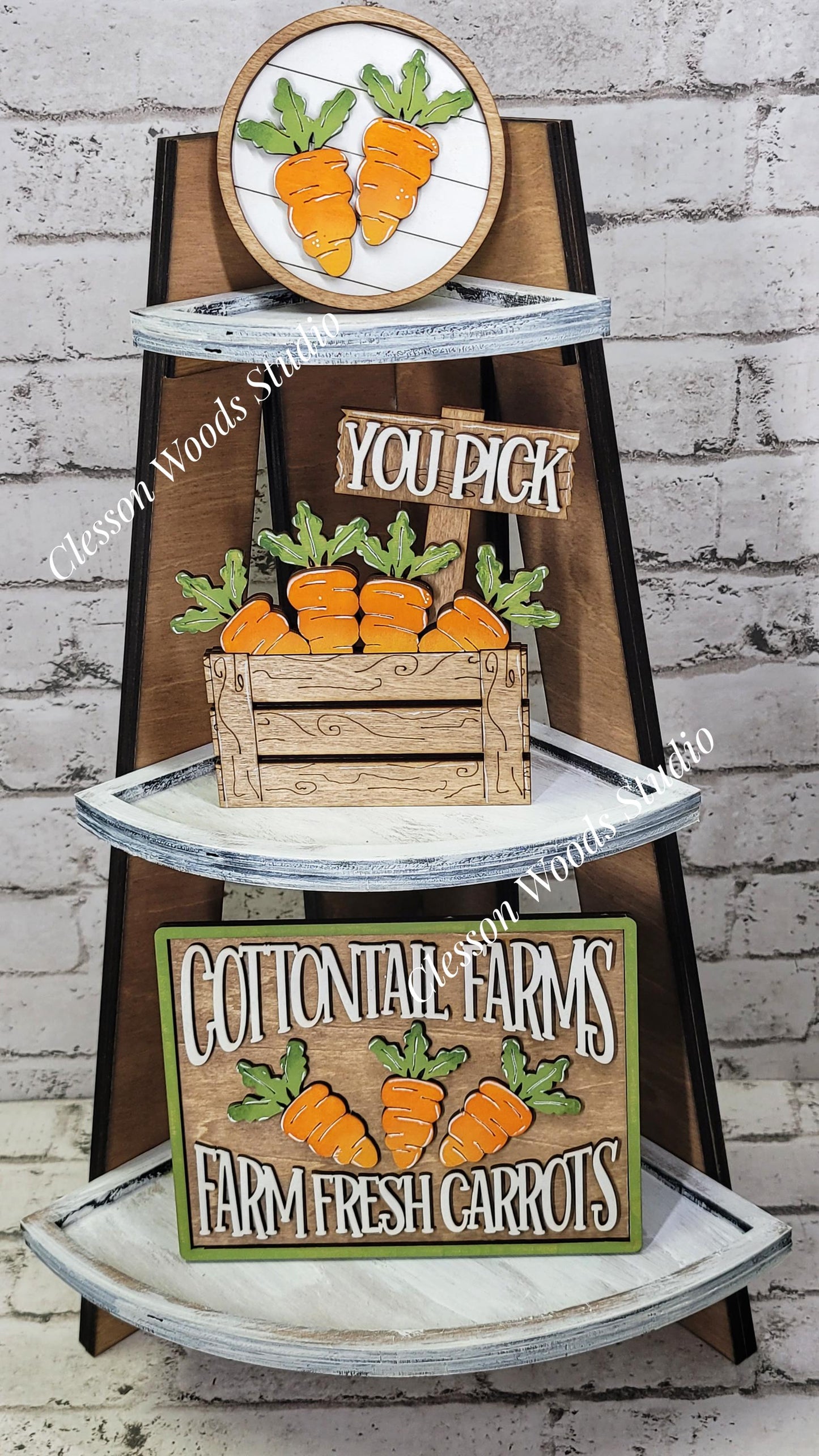 Rustic 3‑Tiered Corner Shelf – Freestanding Display for Small Seasonal Décor