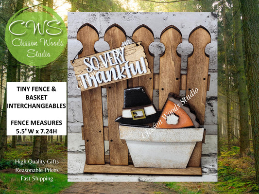 Tiny Fence Basket Set - Thanksgiving Pilgrim Hat Pie Stained Fence Rustic White Pot