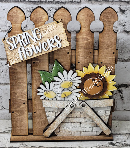 Hand-Painted Rustic Fence Basket Set – Interchangeable Seasonal Decor