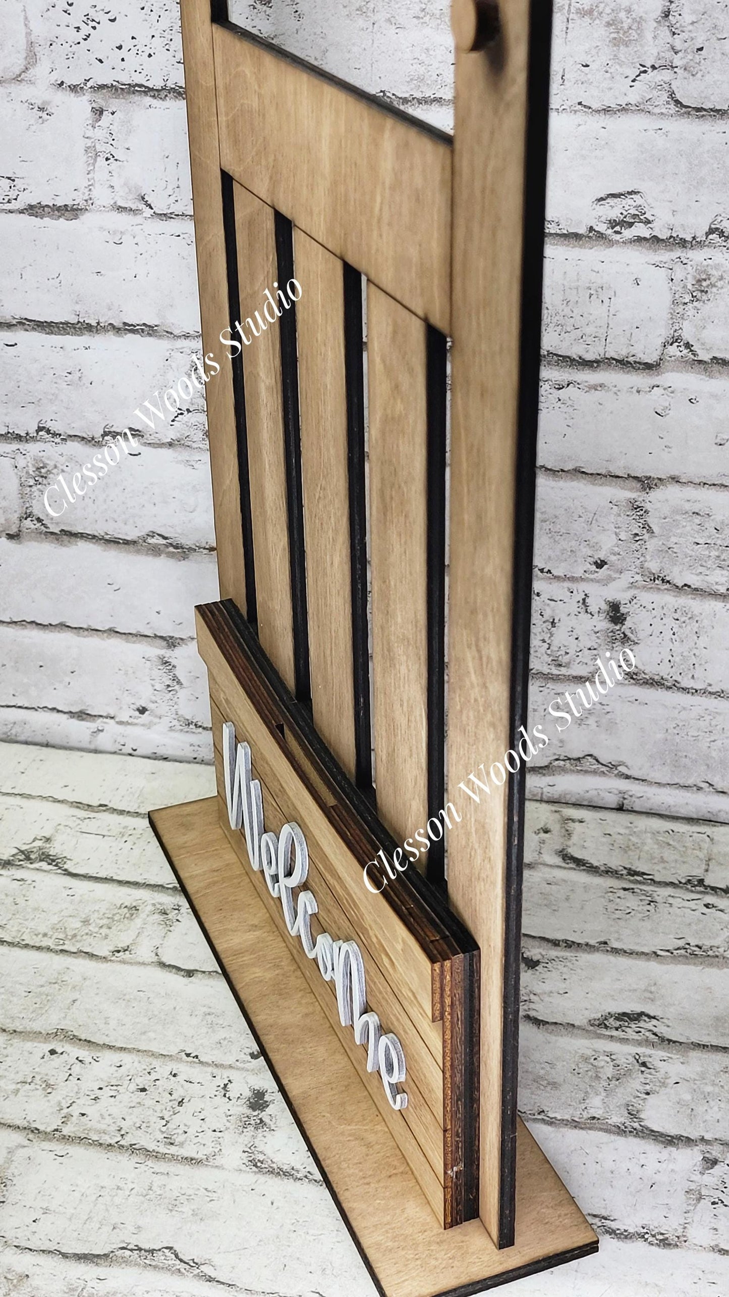 Large Wooden Fence Crate Display – Farmhouse Seasonal Decor (13"H x 9.5"W x 2.5"D)