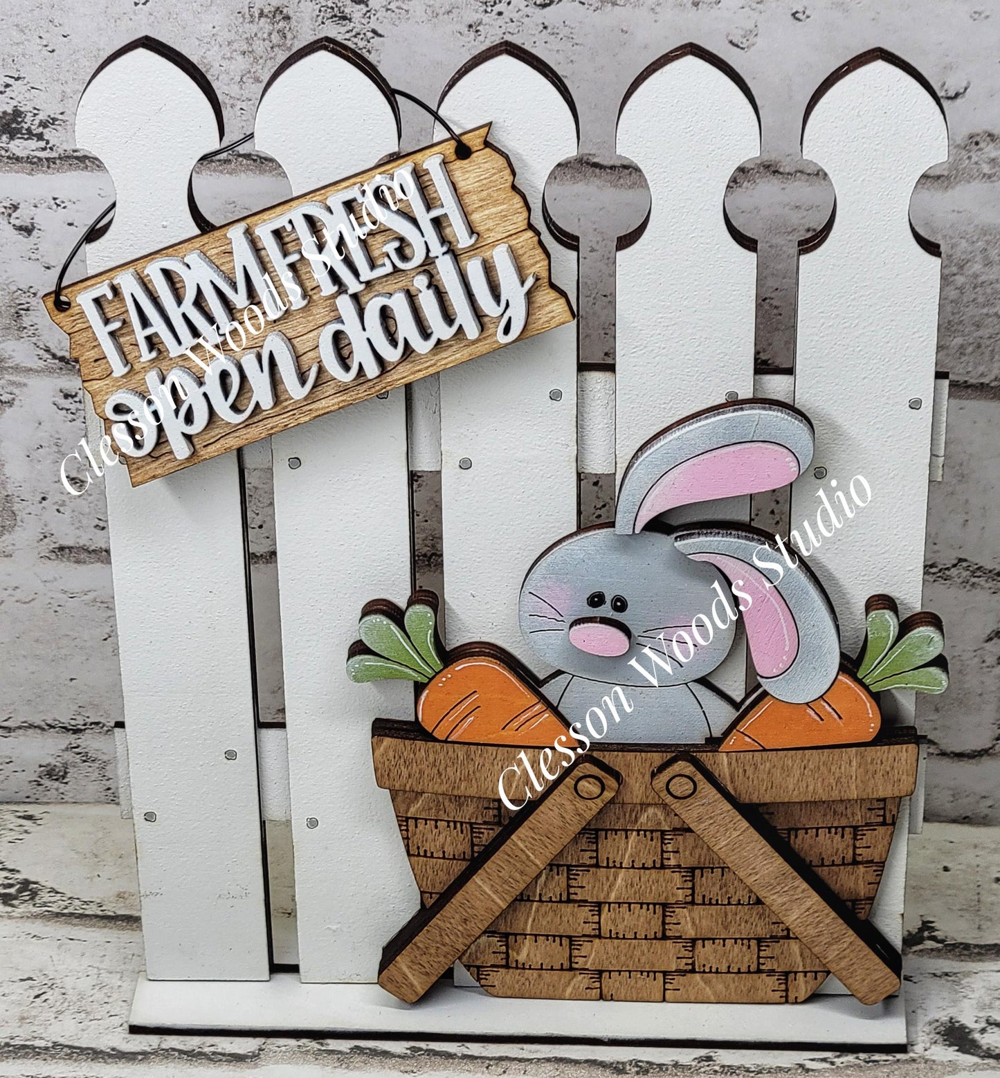 Hand-Painted Tiny Fence Basket Set – Bunny, Carrots, Farmhouse Décor