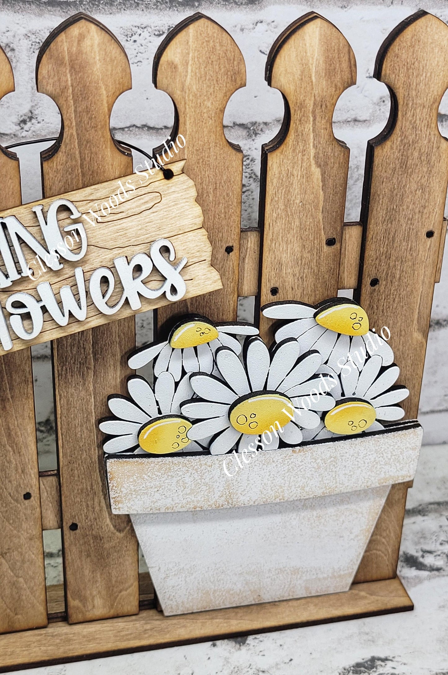 Tiny Fence Basket Set - Daisy Stained Fence Rustic White Pot