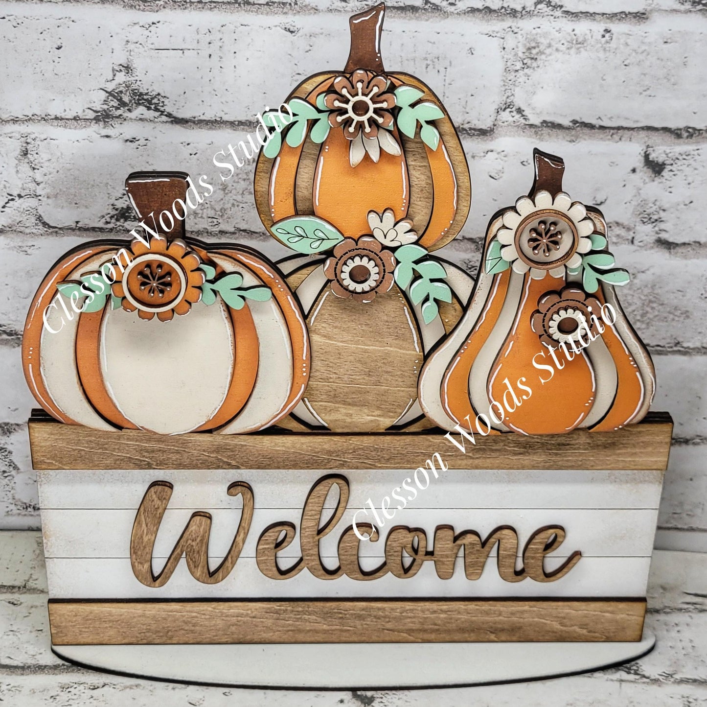 Pumpkin & Flower Insert for Large Basket or Crate