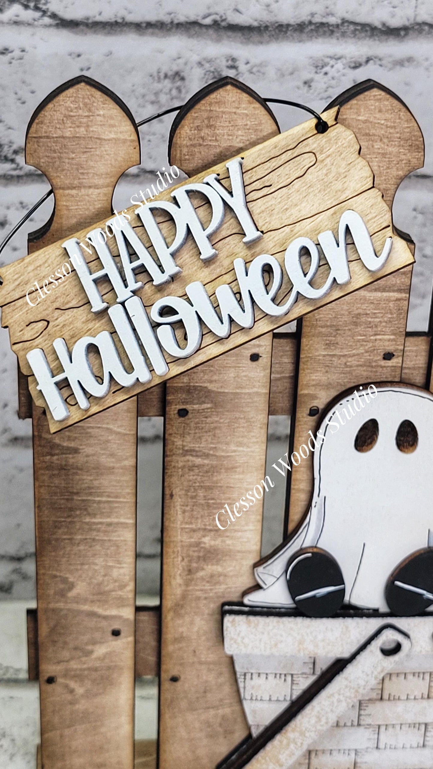 Tiny Halloween Fence Basket Set – Rustic Wood Vignette Décor