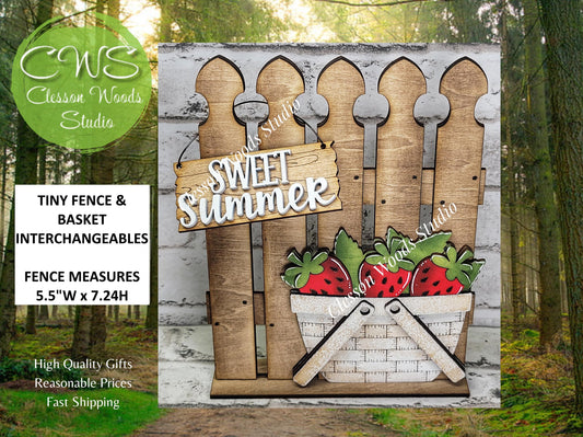 Hand-Painted Wooden Fence Basket Set – Strawberries, Rustic Vignette Décor