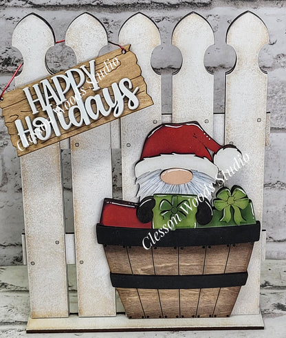 Tiny Fence Basket Set - Christmas Gnome Rustic White/Apple Basket