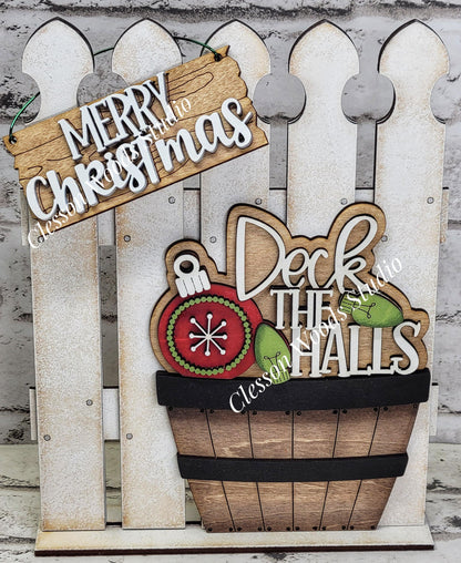 Tiny Fence Basket Set - Deck The Halls Rustic White/Apple Basket