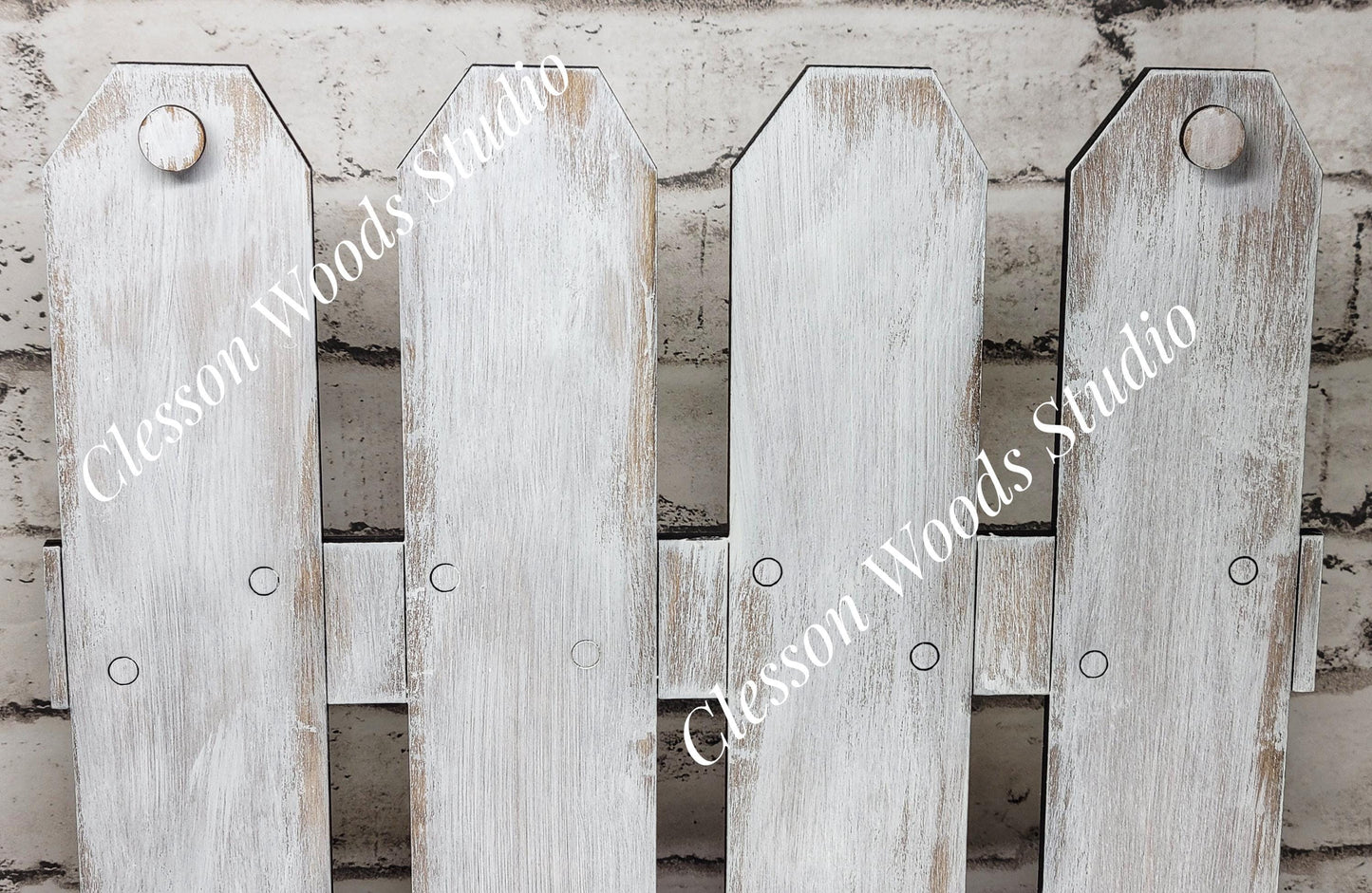 Large Rustic Fence Crate Display – Farmhouse Seasonal Decor (13"H x 9.5"W)