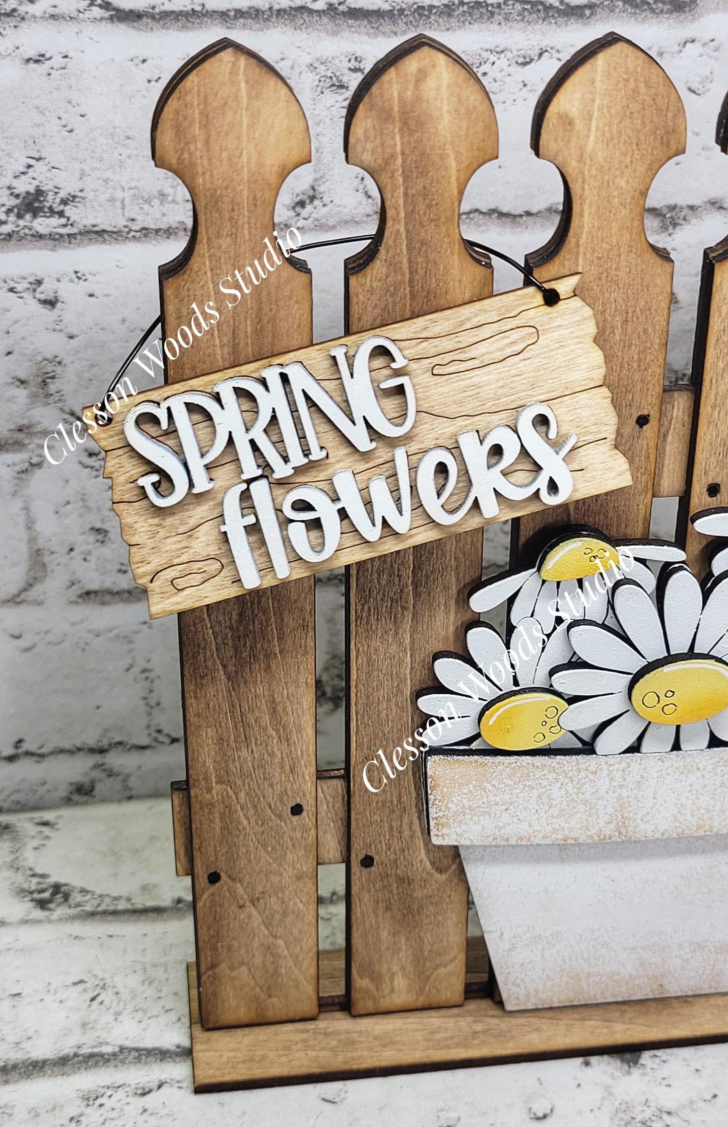 Tiny Fence Basket Set - Daisy Stained Fence Rustic White Pot