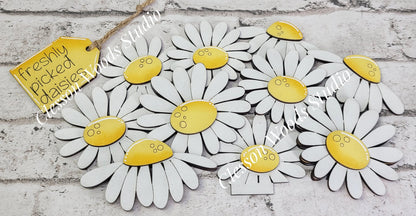 Daisy Insert for Large Basket or Crate