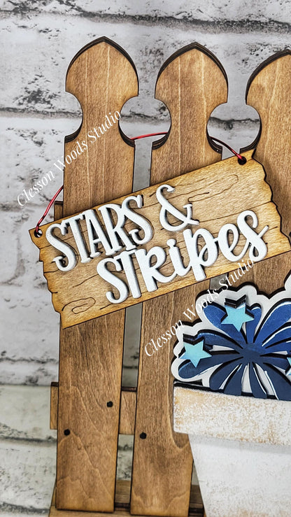 Hand-Painted Rustic Fence Basket Set – Interchangeable Vignette Decor
