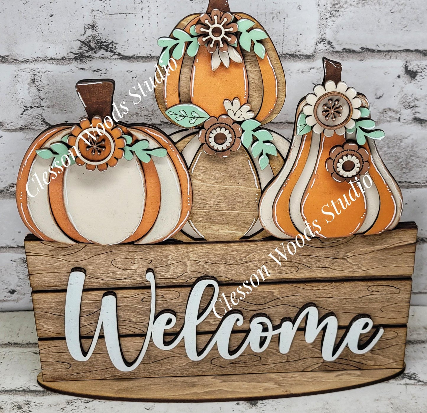 Pumpkin & Flower Insert for Large Basket or Crate