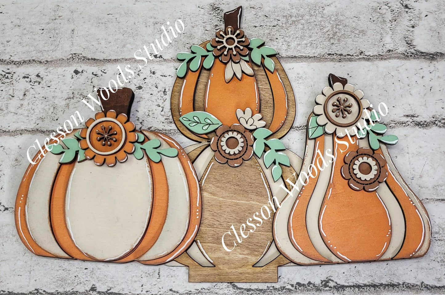 Pumpkin & Flower Insert for Large Basket or Crate
