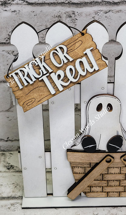 Hand-Painted Tiny Fence Basket Set – Halloween Ghost Pumpkin Decor