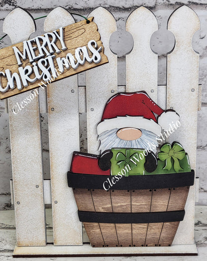 Tiny Fence Basket Set - Christmas Gnome Rustic White/Apple Basket