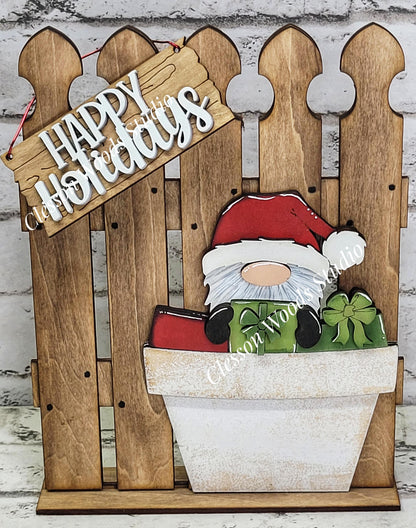 Tiny Fence Basket Set - Christmas Gnome Stained Fence Rustic White Pot