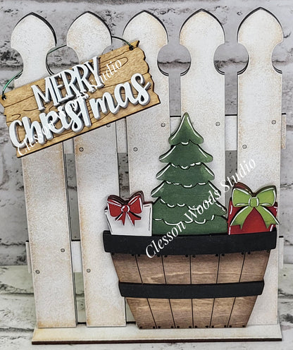 Tiny Fence Basket Set - Christmas Tree & Gifts Rustic White/Apple Basket