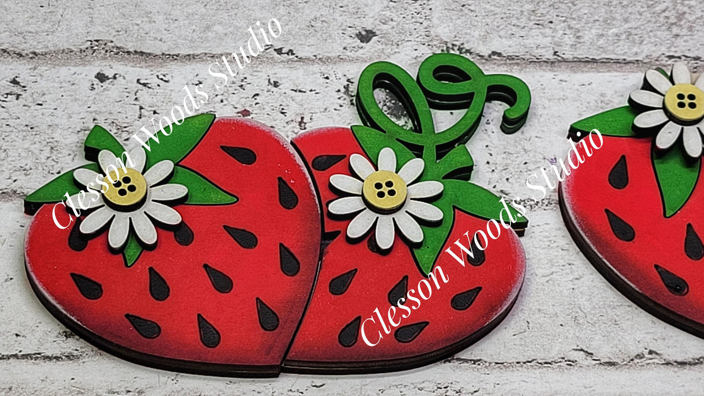 Cottage Drawer Insert Set of 2 Strawberries