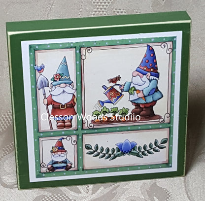Garden Gnome Friends Small Square Wood Block Sign (Green)