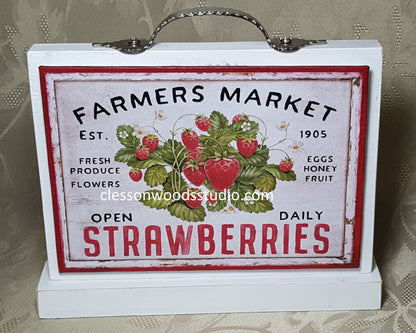 Farmers Market Strawberries Red 7"x5" Canvas
