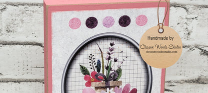 Love Bouquet in Oval Pink Wood Block Sign Tiered Tray Sign