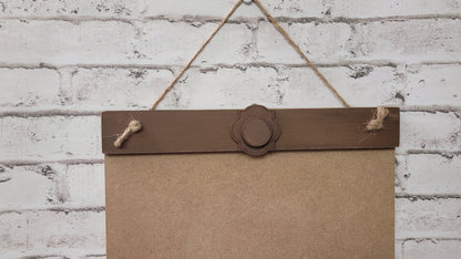 Round Sign & Banner Tan/Brown Interchangeable Display