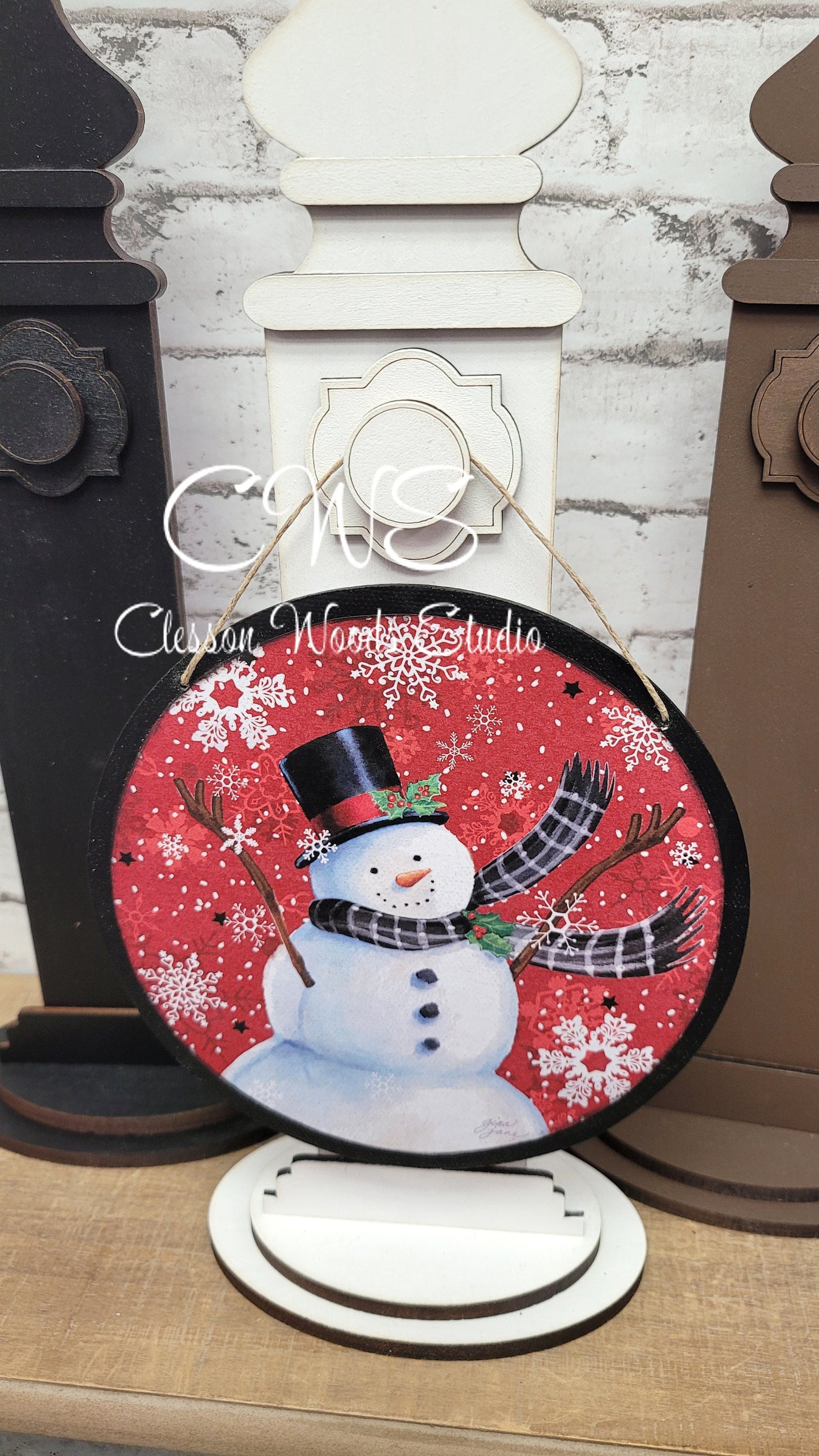 Snowman Red Background 6 Inch Round Hanging Sign